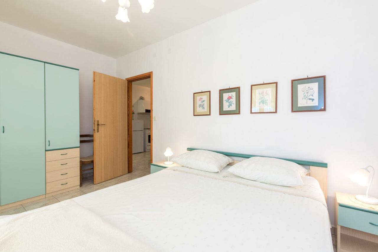 Apartmani Anita Пунат Екстер'єр фото