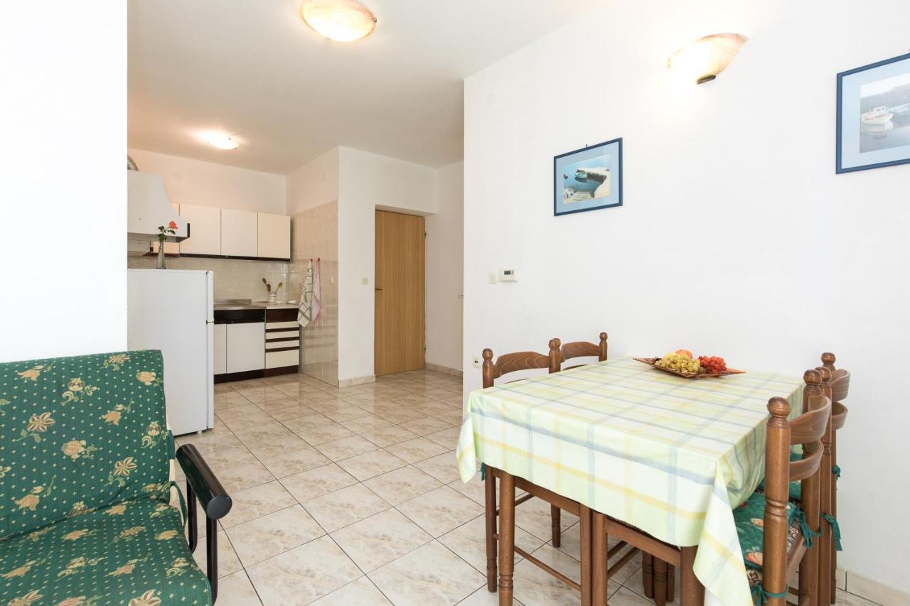Apartmani Anita Пунат Екстер'єр фото